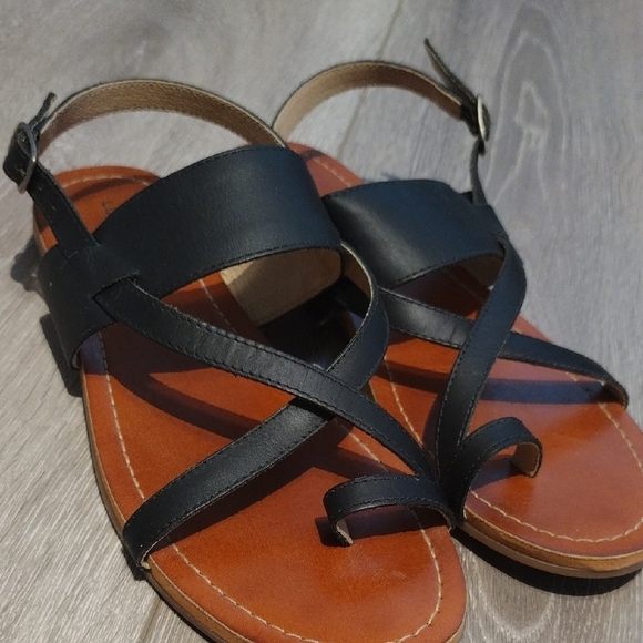 Lucky Brand Black and Tan Strappy Sandals - Picture 5 of 14